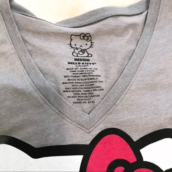 4 for $25 Hello Kitty | Christmas tshirt - Picture 2 of 6